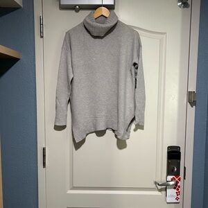 Ann Taylor Gray Turtleneck Sweater